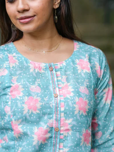 Basic Sleeveless Tank Top